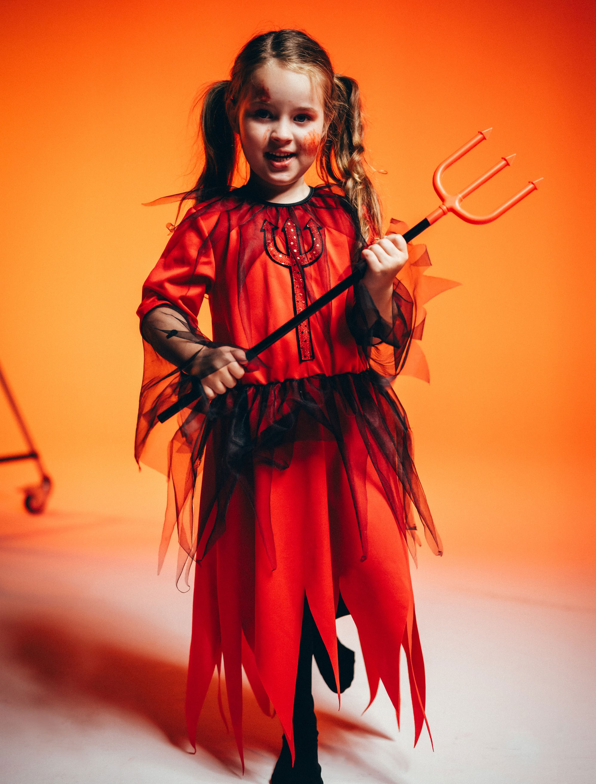Kleid Teufel mit Tüll Mädchen schwarz/rot 152