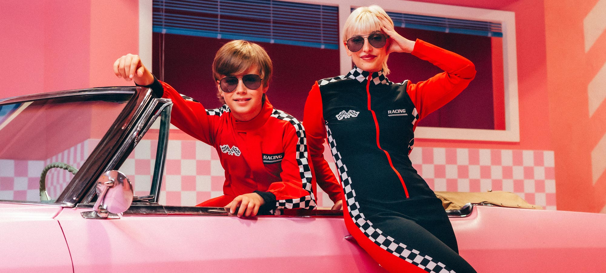 Familienkostüm Racing-Team bei Deiters