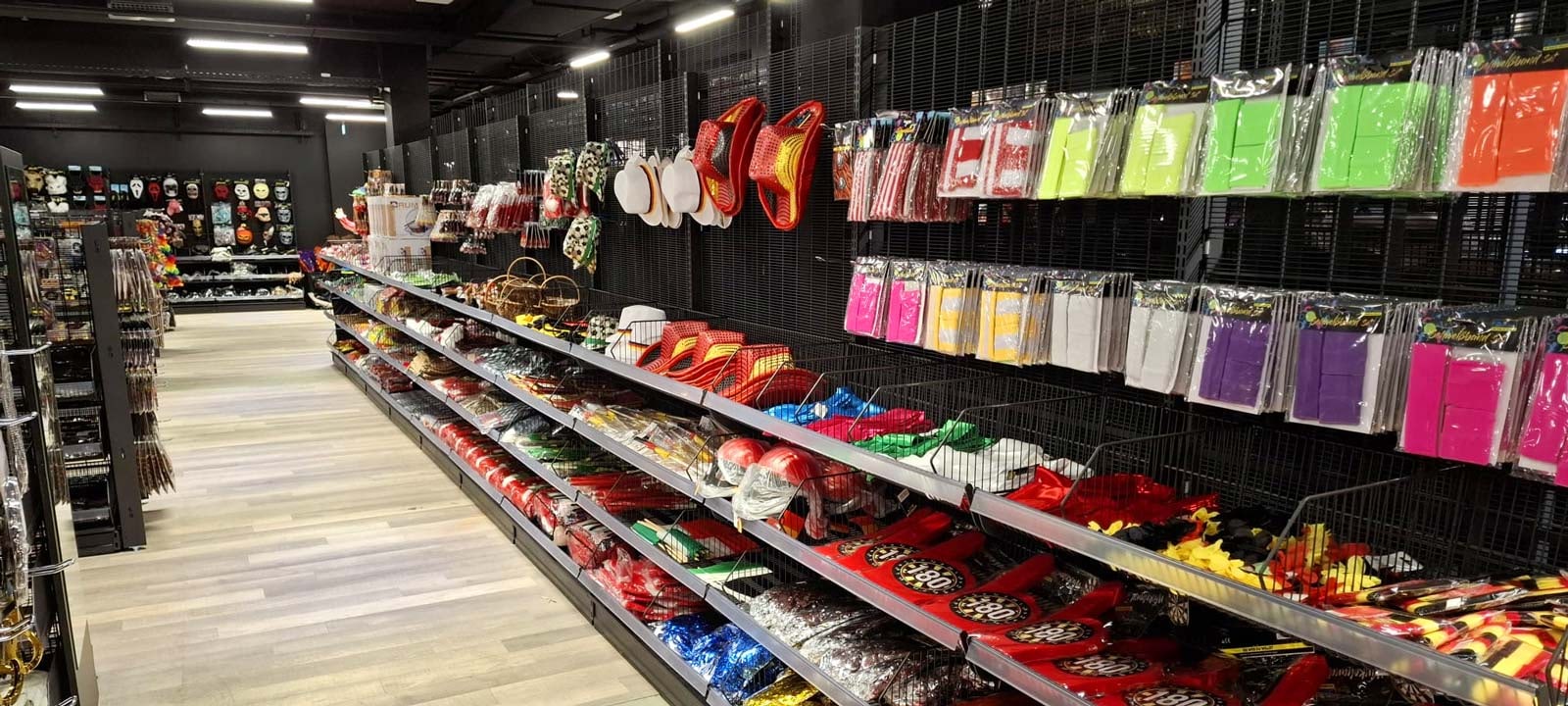 Deiters Leipzig Kostümgeschäft Innen Accessoires