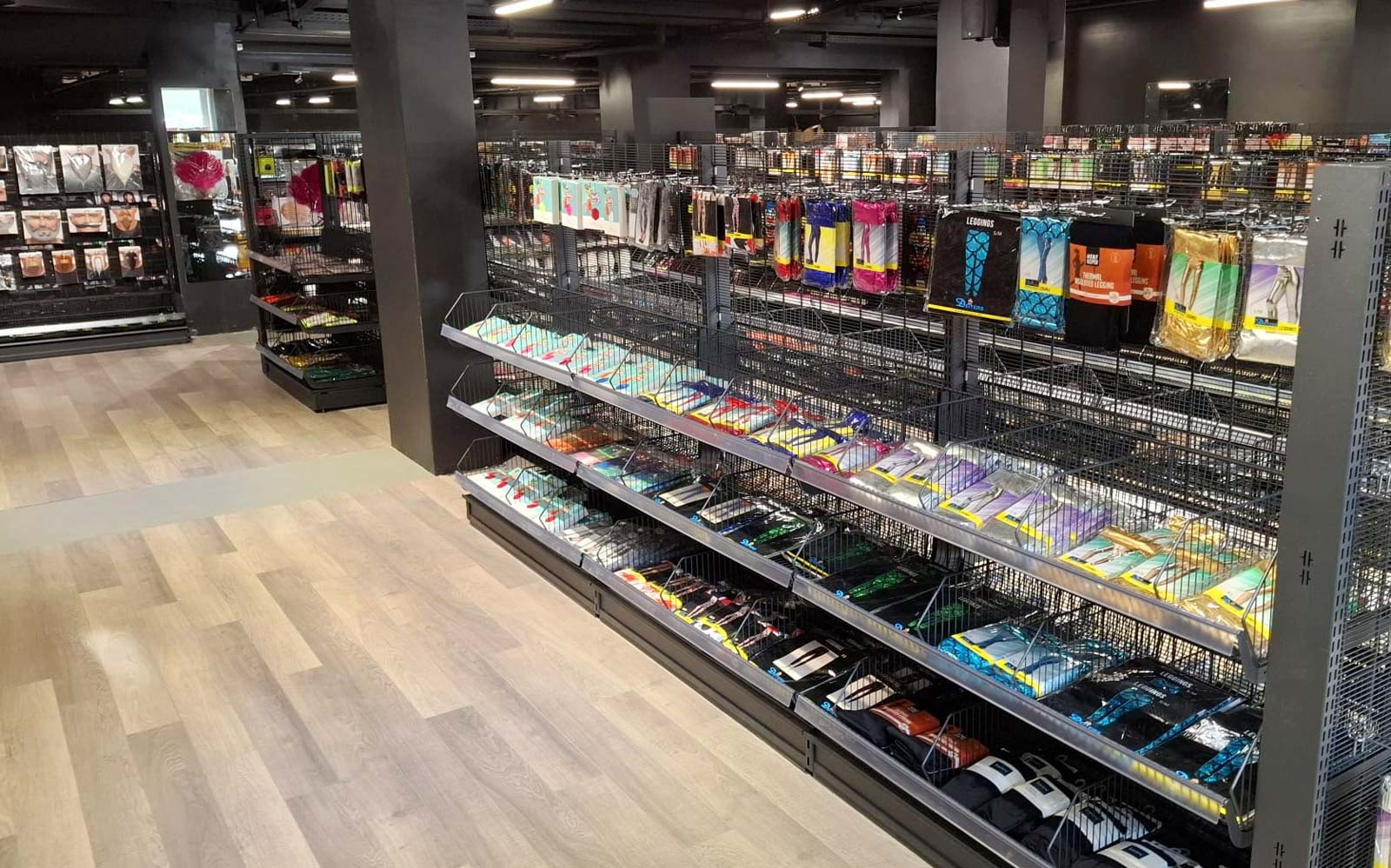 Deiters Leipzig Kostümgeschäft Innen Accessoires
