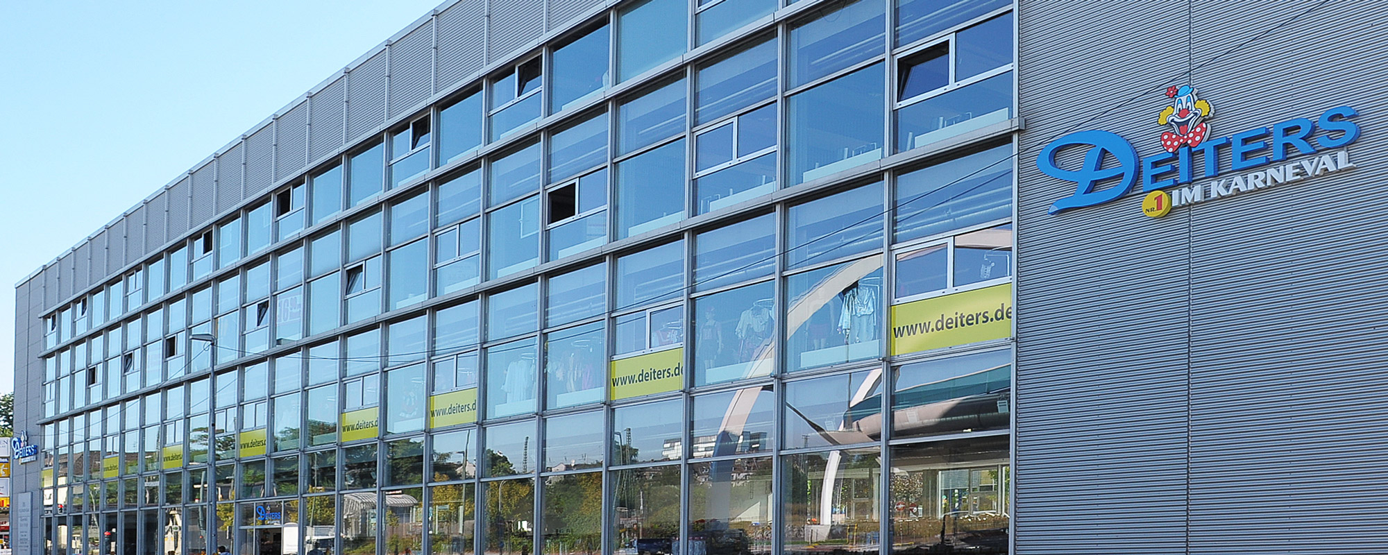 Deiters Kostümladen in Düsseldorf Außenansicht