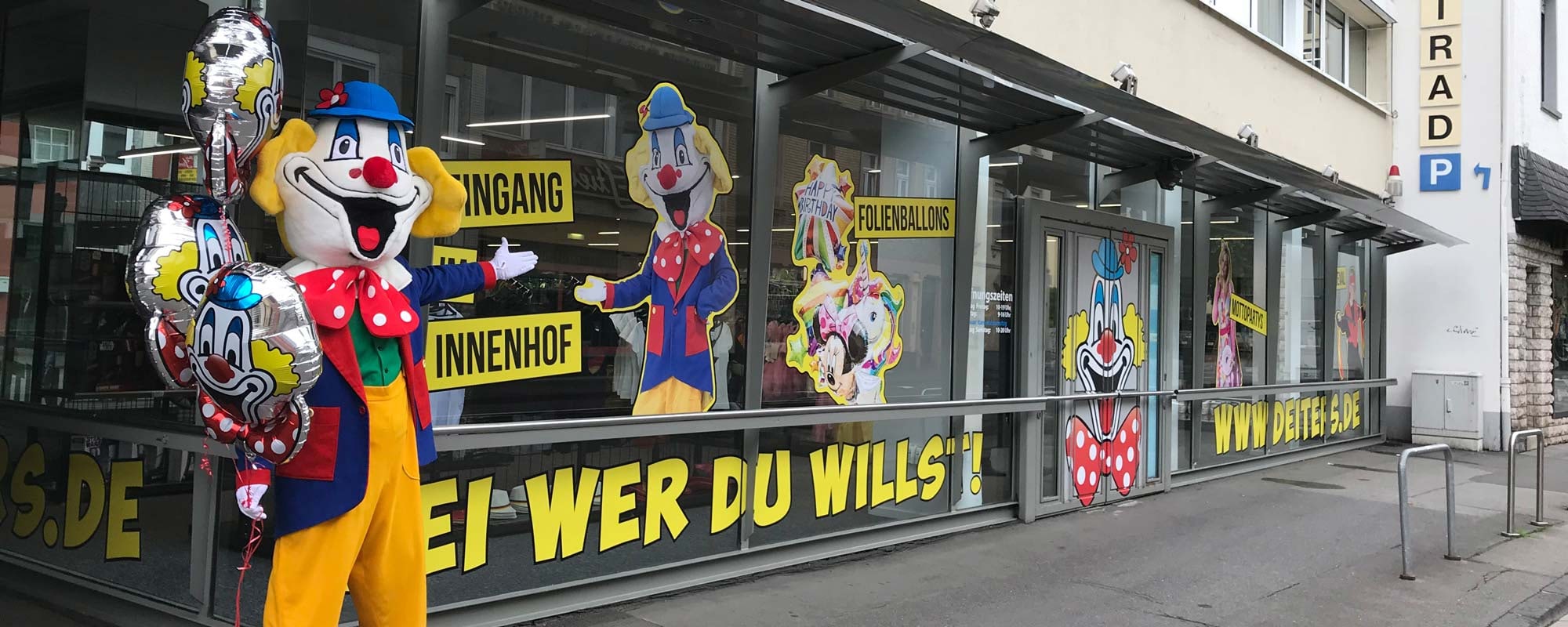 Deiters Kostümladen in Trier Außenansicht