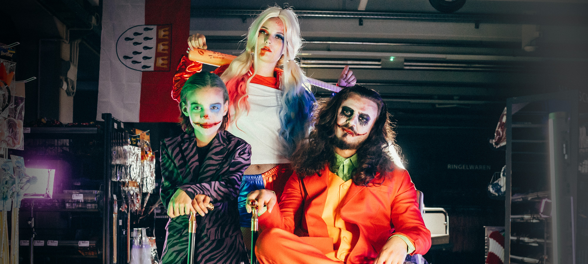 Halloween Familienkostüm Schurken Bande bei Deiters kaufen