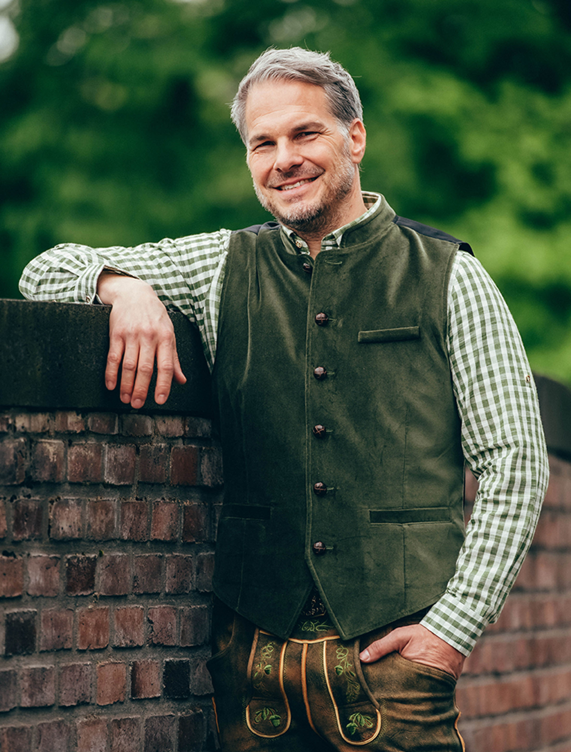 Trachtenweste Alois Samt Herren grün S