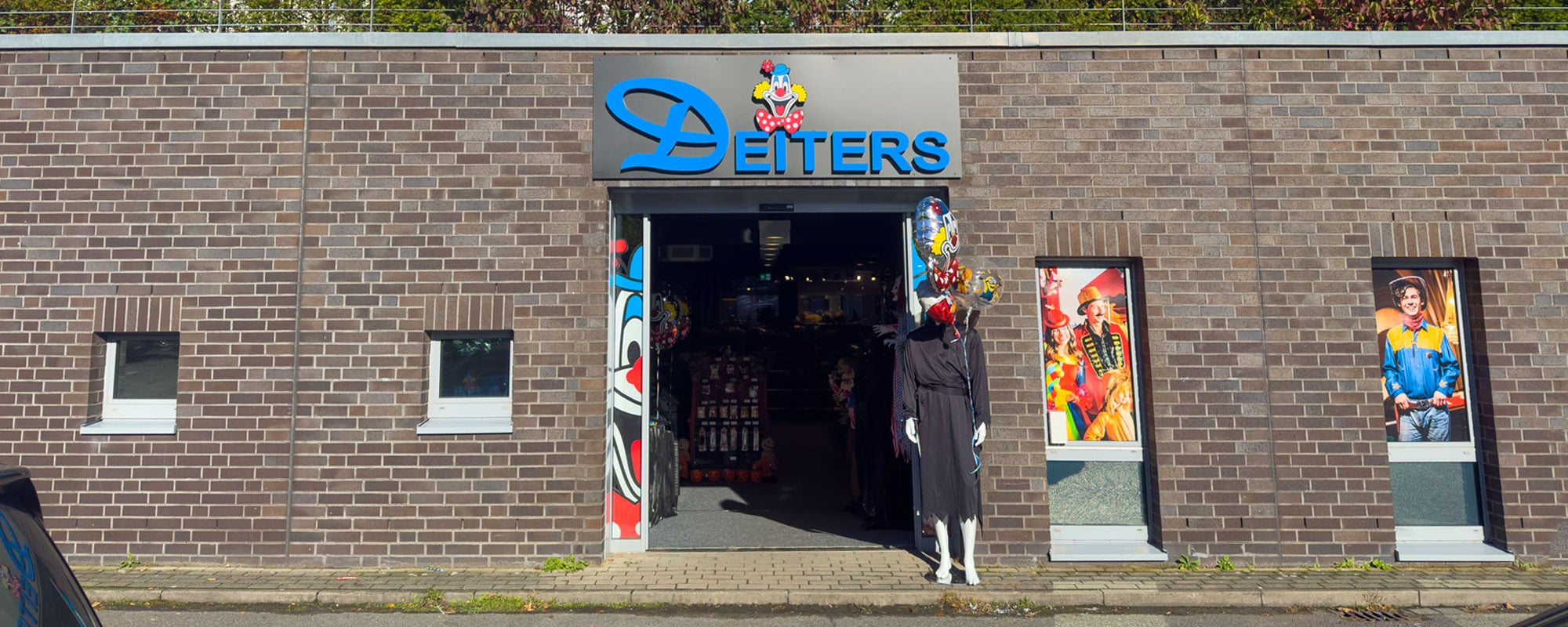 Deiters Kostümladen in Münster Außenansicht 1