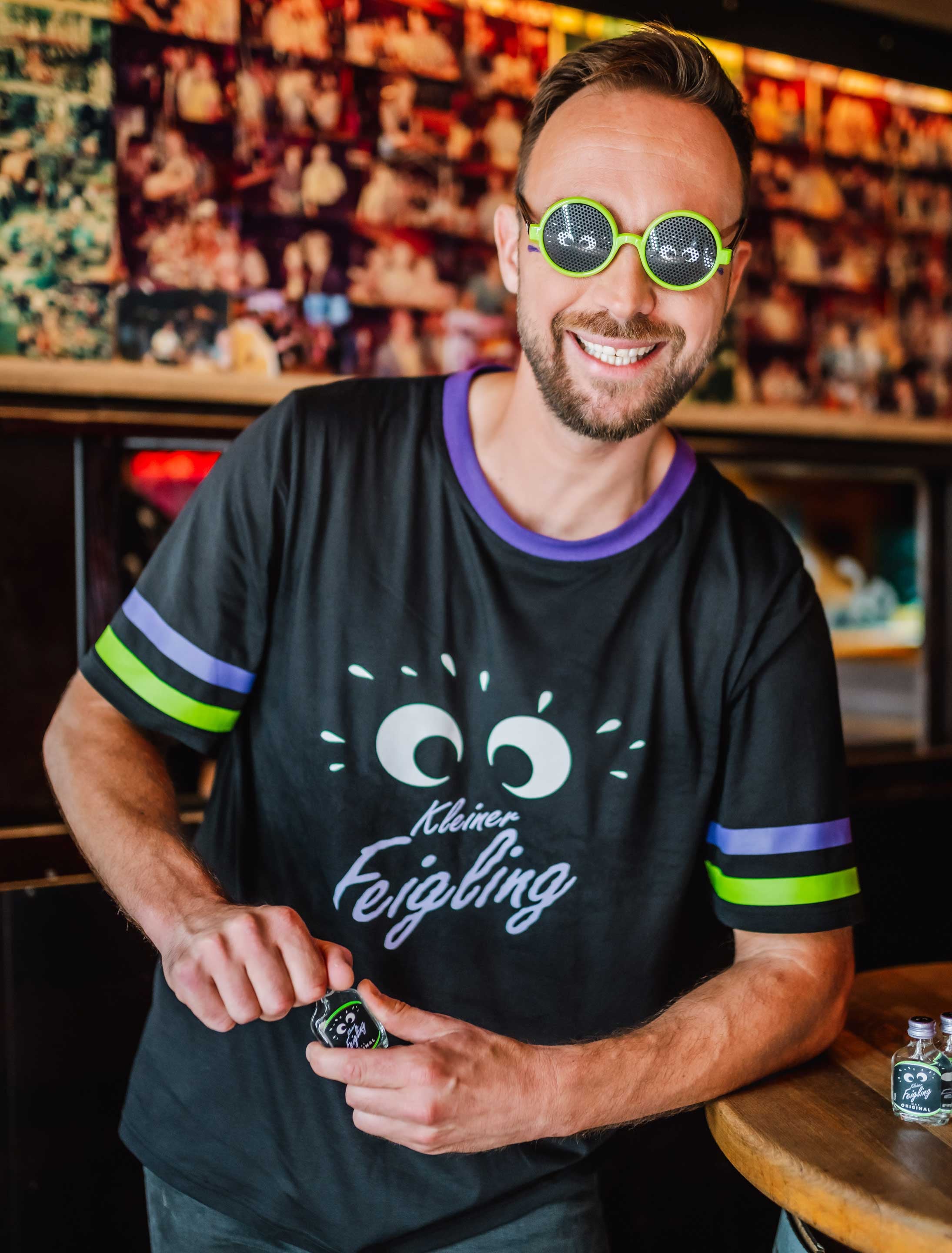 T-Shirt Kleiner Feigling Herren schwarz S/M